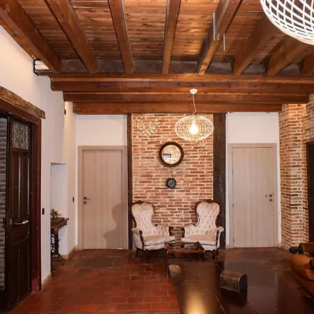Hotel De Miranda