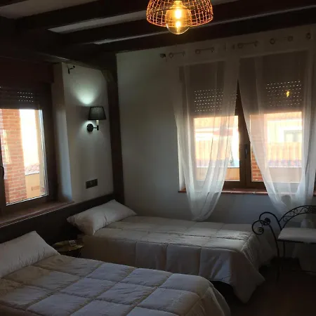 Hotel De Miranda
