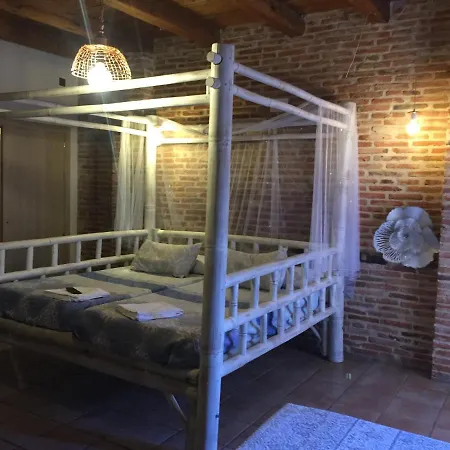 Hotel De Miranda