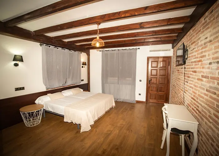 De Miranda Hotel Miranda de Azán