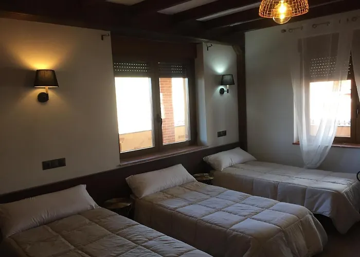 De Miranda Hotel Miranda de Azán